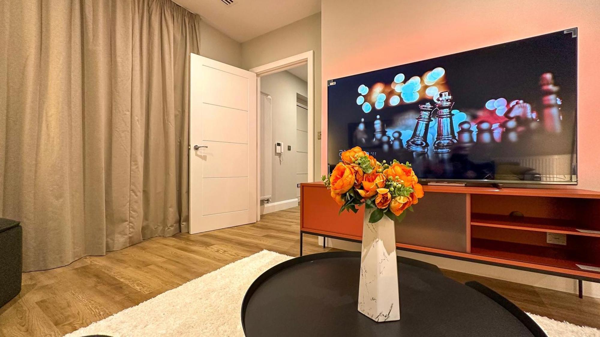 Duplex 3Bed 3Bath Modern Fast Wifi - Luxurylondonstays Dış mekan fotoğraf