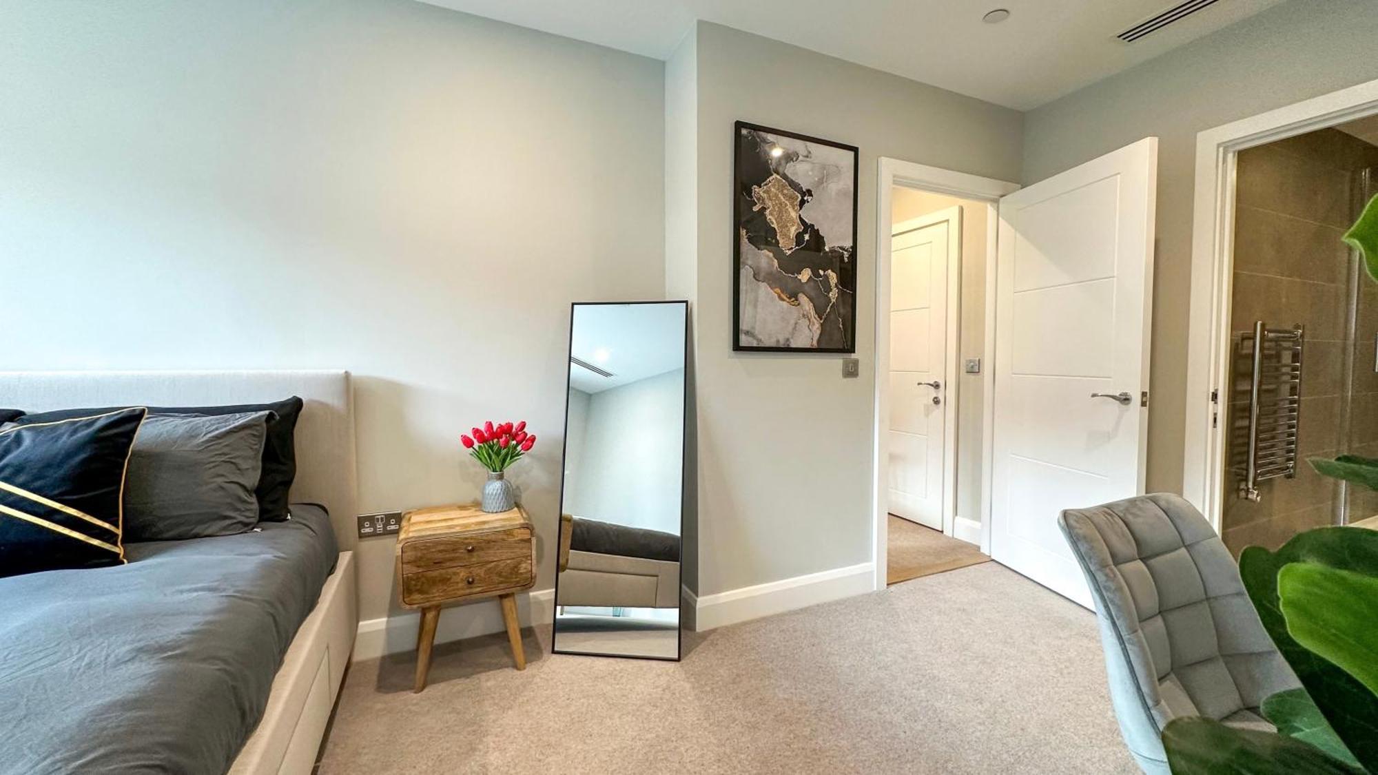 Duplex 3Bed 3Bath Modern Fast Wifi - Luxurylondonstays Dış mekan fotoğraf